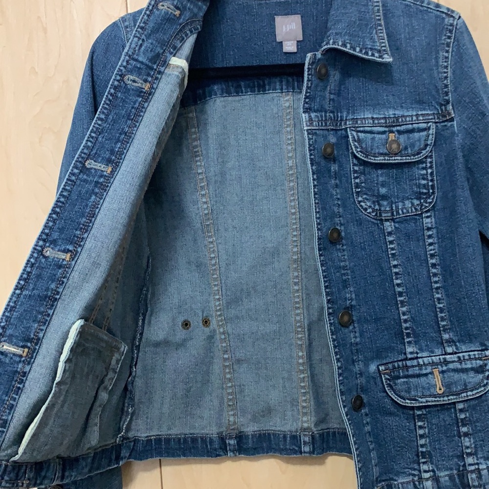 Jean jacket - Picture 3 of 3